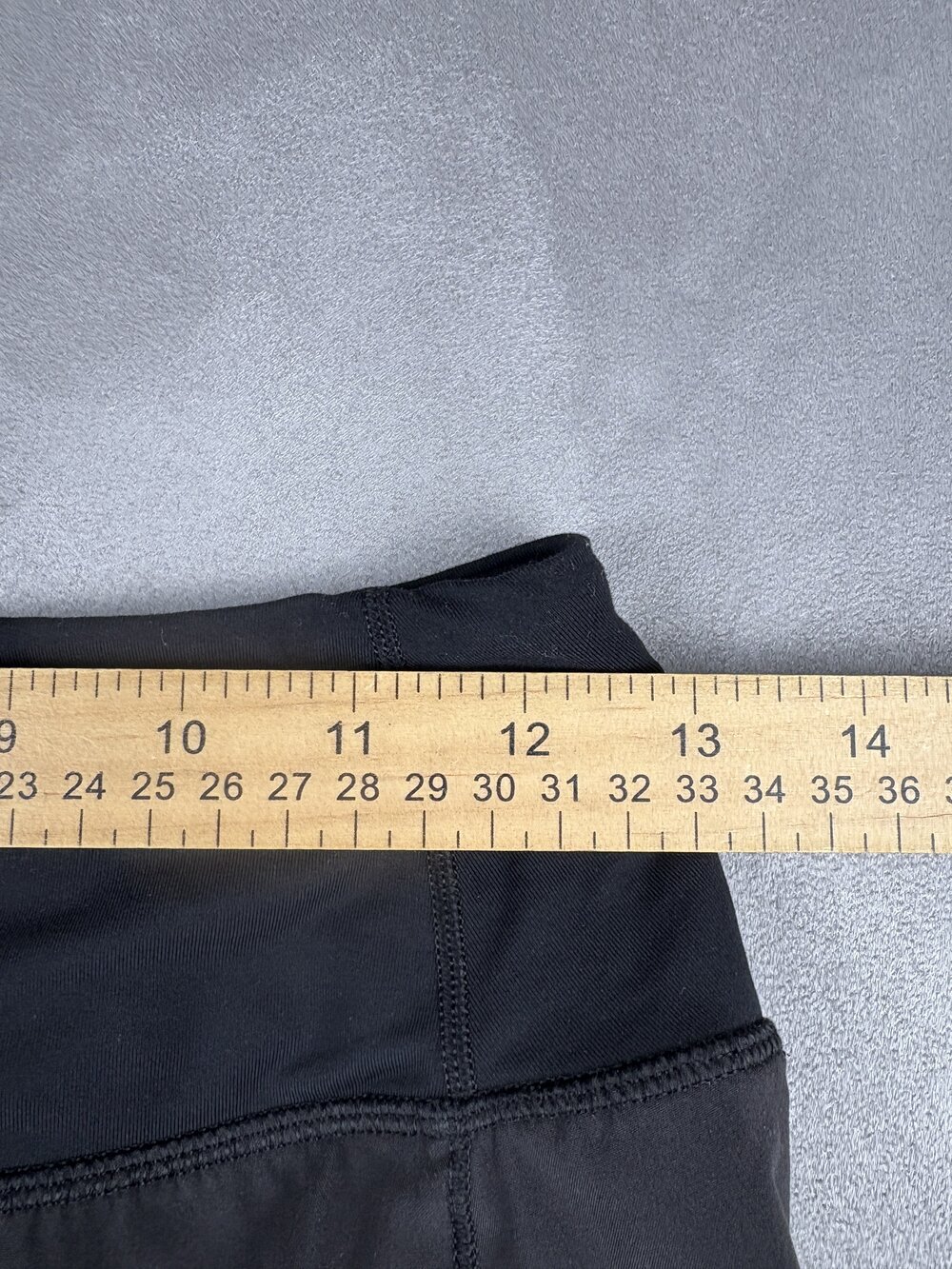 Lululemon Women's Running Athletic Shorts Sz 2 Black - Picture 8 of 10